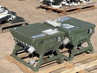 (2) M40 A/P Power Distribution Panels