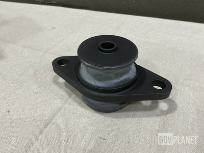 (17) Oil States Industries 15P150A Resilient Mounts