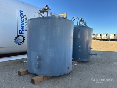 Quantity of (2) 1000 gal Steel Food Grade Storage Tank