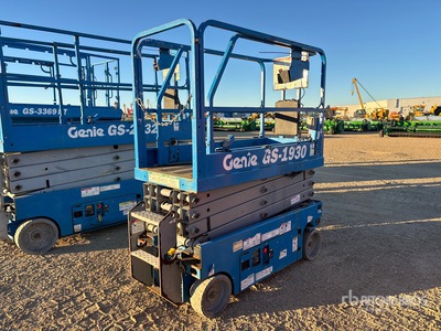 2017 Genie GS1930 Electric Scissor Lift (Inoperable)