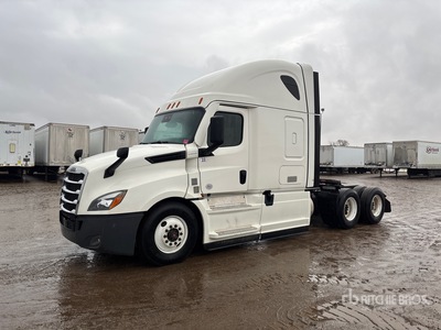 2022 Freightliner Cascadia 126 6x4 T/A Sleeper Truck Tractor