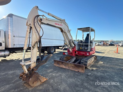 2017 Takeuchi TB260 Mini Excavator