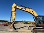v2 Chassis - Excavator with 