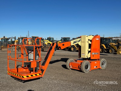 2015 JLG E300AJ 2WD Electric Articulating Boom Lift