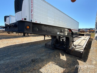 2014 SouthAg Manufacturing DG35 T/A Removable Gooseneck Lowboy Trailer