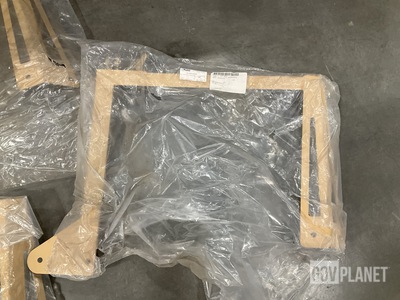 (31) Foster Miller 0903234029 Mounting Brackets
