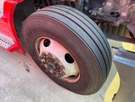 Underbody with Right Steer Tire