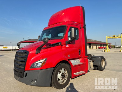 2019 Freightliner Cascadia 113 Cabeza Tractora Cabina Corta