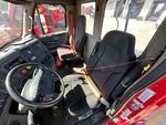 4 Transmision with Seats/armrests