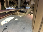 4 Underbody - Truck with Steer Axle