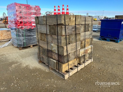 Quantity of Dunnage 8 in x 8 in