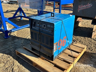Goldstar 302 Electric Welder
