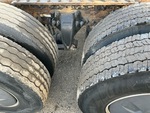 4 dessous de caisse - Camion with 