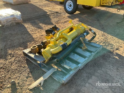 Quantity of (3) Lift Cylinder