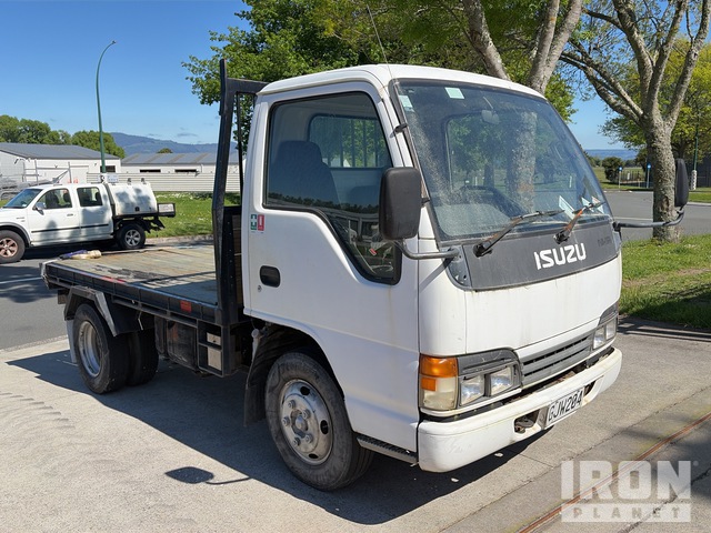 2005 Isuzu NKR250S 4x2 Flatbed Truck