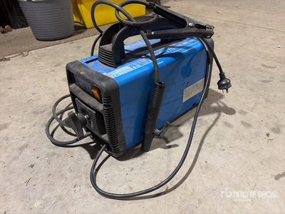 Weldcorp ARC170 160 A Stick Electric Welder