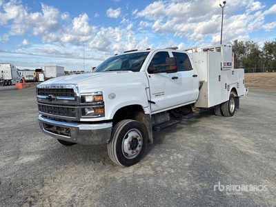 2021 Chevrolet C5500 4x2 Crew Cab Service Truck