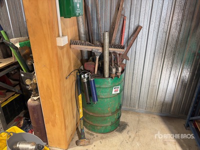 Quantity of Miscellaneous Tools