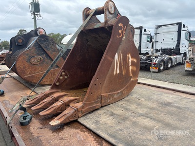 Digging Excavator Bucket - Fits Hitachi ZX360