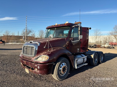 2001 Freightliner Columbia 120 6x4 T/A Day Cab Truck Tractor