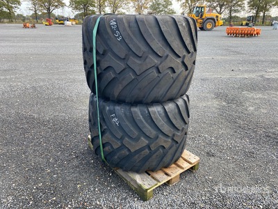 Quantity of (2) 710-40R22,5 Tires