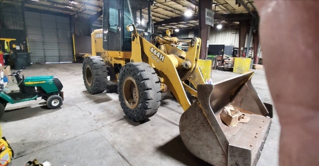 John Deere 444H Wheel Loader