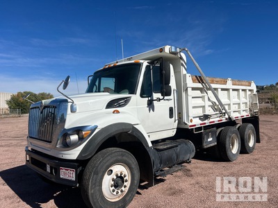 2009 International 7600 6x4 T/A Dump Truck