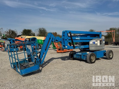 2014 Genie Z-45/25J 2WD Electric Articulating Boom Lift