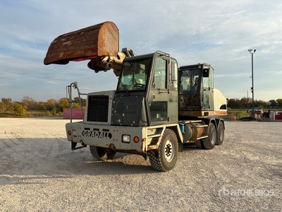 2010 Gradall XL 4100 Series II 6x4 Highway Wheeled Excavator