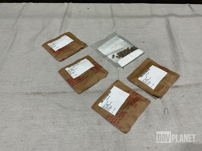 (140) Eaton Aerospace DS-933555 Socket Head Cap Screws