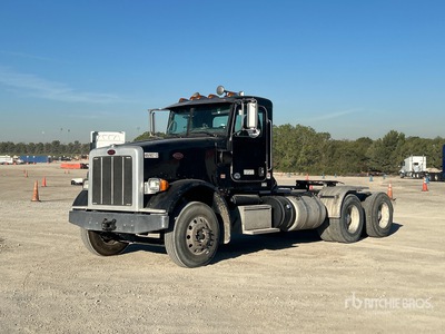 2017 Peterbilt 367 6x4 Ciągnik siodłowy T/A z kabiną dzienną