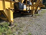 Carrier with Stabilizer Jacks