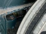 Carrier with Springs/Hangers Condition