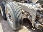 Underbody with Non-Driven Drop Axle (1)