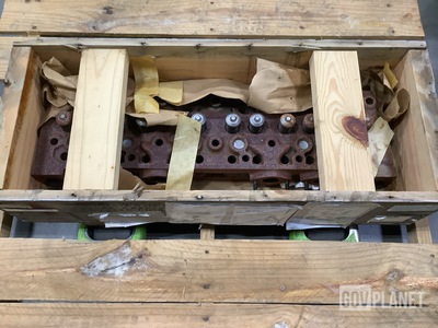 D.W. Hercules 293205-AS Diesel Engine Cylinder Head