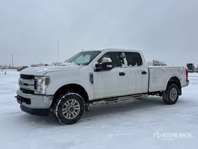 2019 Ford F-350 4x4 Crew Cab Pickup