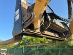 Chassis with Quick Coupler to Arms Pins