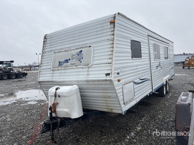 2002 Jayco 28 ft 6 in T/A Travel Trailer