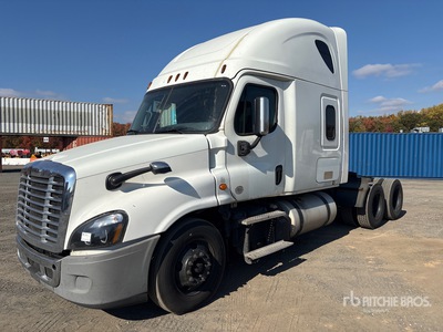 2019 Freightliner Cascadia 125 6x4 T/A Slaapcabine Trekker