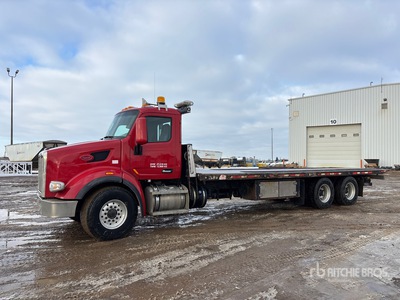 2015 Peterbilt 567 6x4 ロールオフトラック