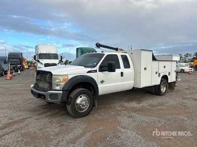 2016 Ford F-550 4x2 Extended Cab Camion de servicios