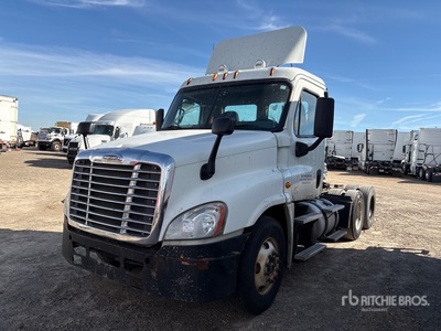 2014 Freightliner Cascadia 125 6x4 Cabeza Tractora Cabina Corta