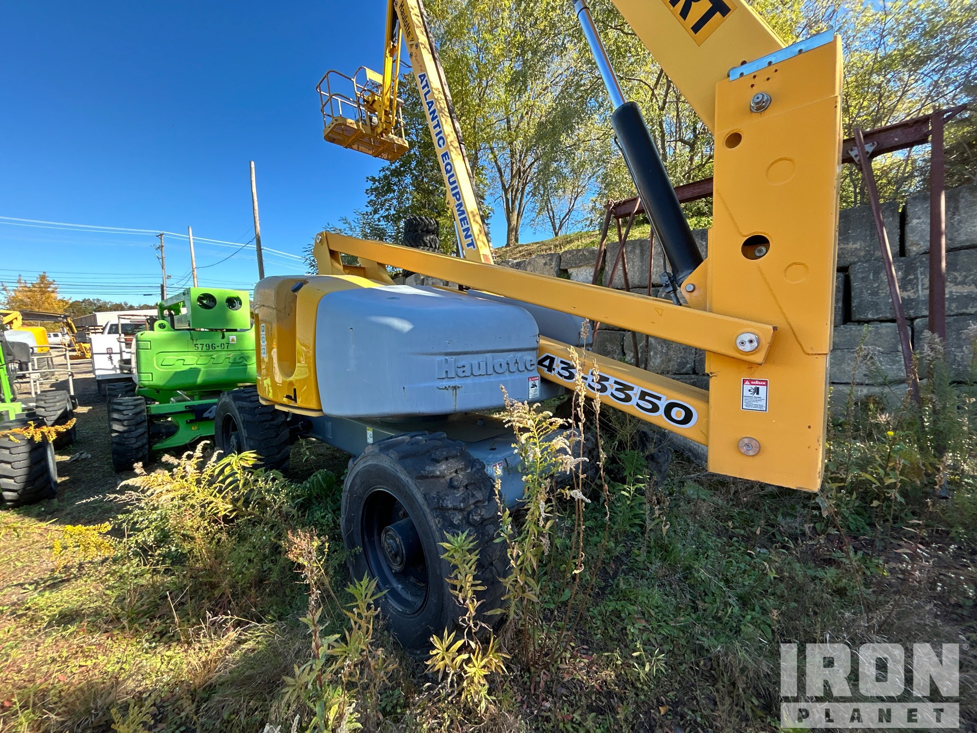 2014 Haulotte HA80JRT 4WD Diesel Telescopic Boom Lift
