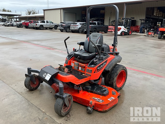 Kubota ZD1211L-3-72 Zero-Turn Lawn Mower (Inoperable)