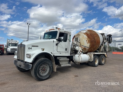 2005 Kenworth W900 6x4 Camion hormigonera