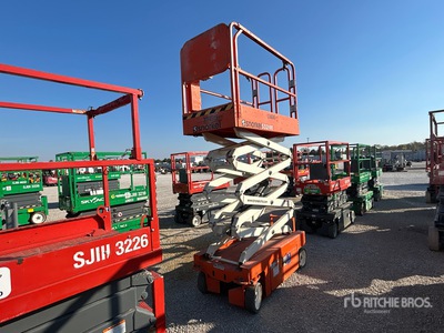 2019 Snorkel S3219E Electric Scissor Lift