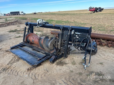 MacDon Header Adapter