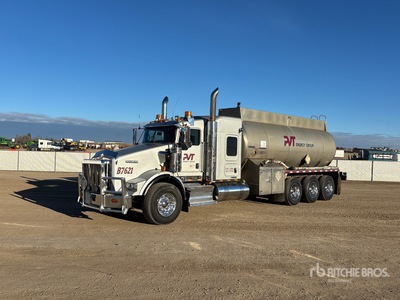 2015 Kenworth T800 20820 L 8x6 Sleeper Tanker Truck