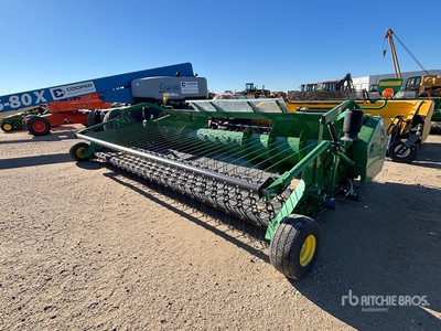 John Deere 615P 15 ft Encabezado de recogida combinada