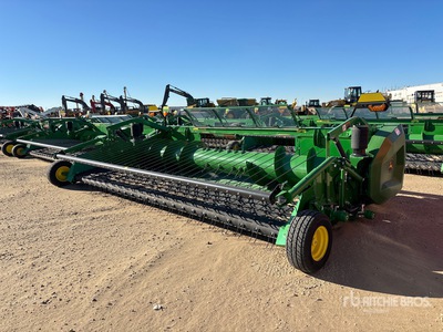 John Deere BP15 15 ft Encabezado de recogida combinada
